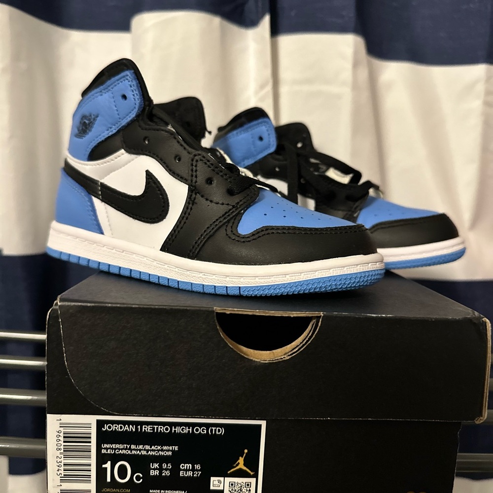Air Jordan 1 Retro High OG Sneakers
